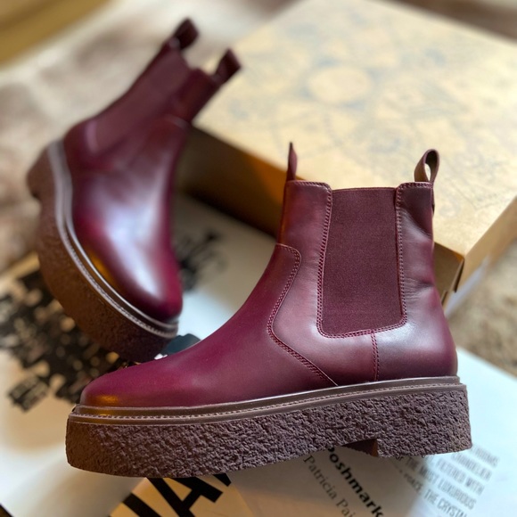 Free People Carmel Chelsea Boots - Picture 10 of 14